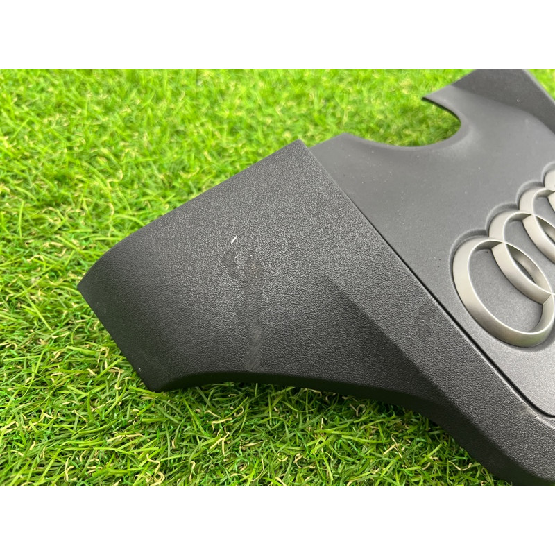 Декоративная крышка двигателя (двигатель и элементы) AUDI A7 4G 2013 3.0 CGXB 06E103926N