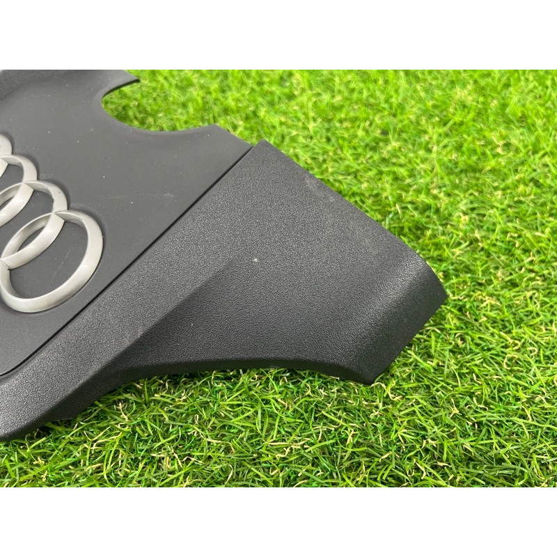 Декоративная крышка двигателя (двигатель и элементы) AUDI A7 4G 2013 3.0 CGXB 06E103926N