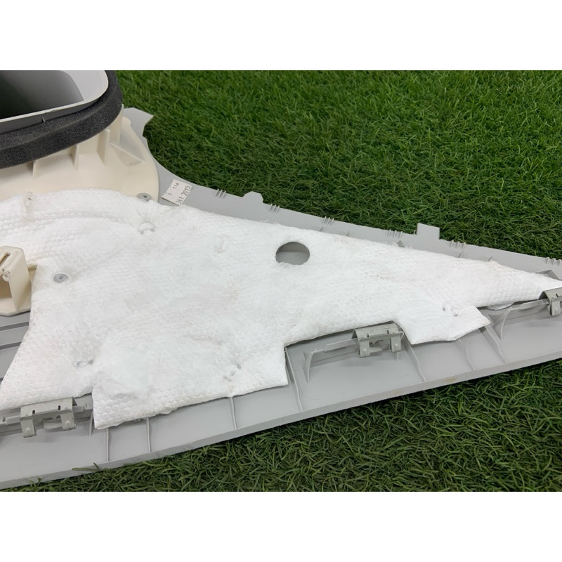 Обшивка Стойки (салон) Volkswagen Passat B8 2016 1.8 561867288g