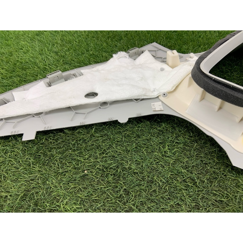 Обшивка Стойки (салон) Volkswagen Passat B8 2016 1.8 561867288g