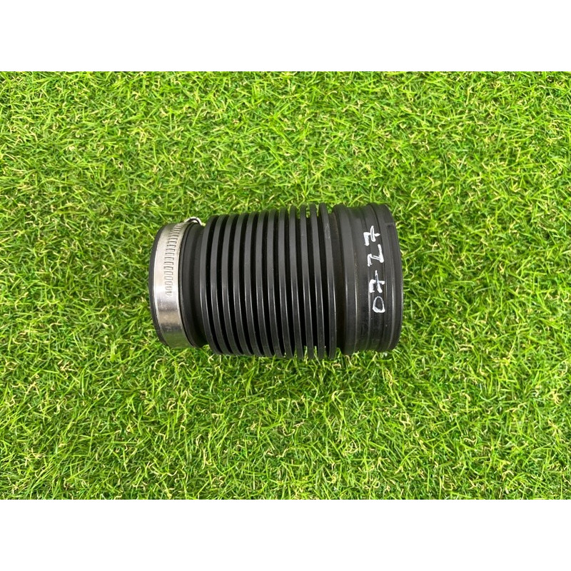 Патрубок воздушного фильтра (впускная система) PORSCHE CAYENNE 958 2012 4.8 95511019111