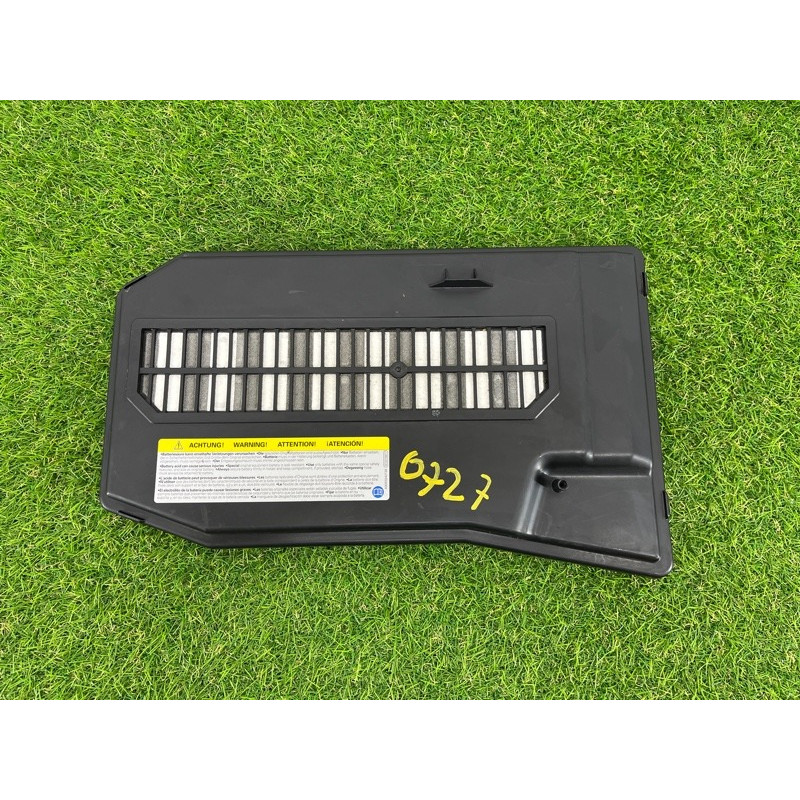 Крышка аккумулятора (кузов и элементы) PORSCHE CAYENNE 958 2012 4.8 95550415200