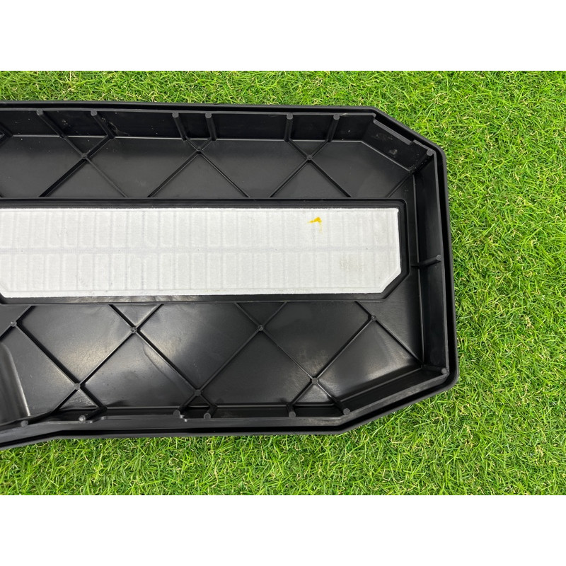 Крышка аккумулятора (кузов и элементы) PORSCHE CAYENNE 958 2012 4.8 95550415200