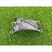 Кронштейн генератора