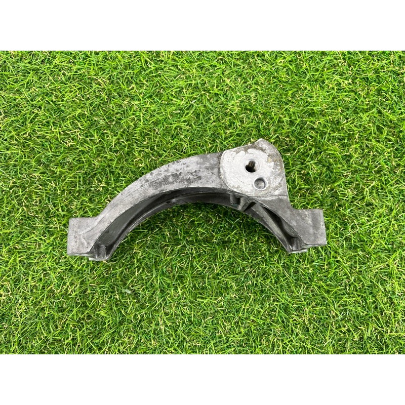 Кронштейн генератора (кронштейны двигателя) AUDI Q7 4M 2017 3.0 TFSi CREC 06E903143D