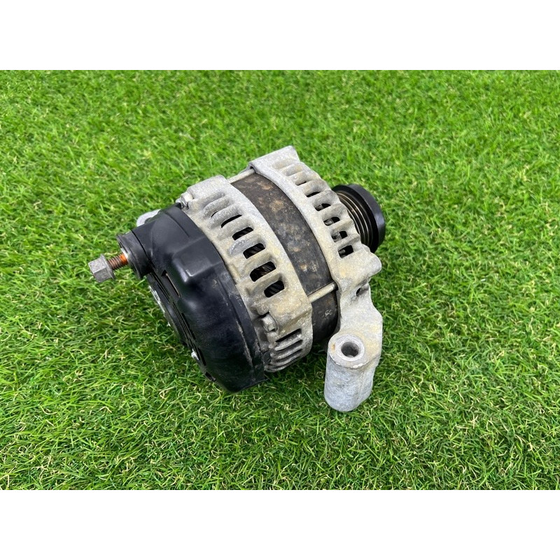 Генератор (электрика) Jeep Grand Cherokee WK2 2017 3.6 4801779AI