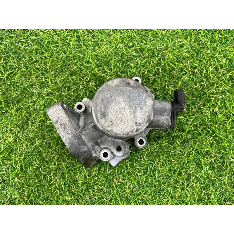 Кронштейн ТНВД (кронштейны двигателя) AUDI Q7 4L 2014 3.0 TFSi CTWB 06E103535A