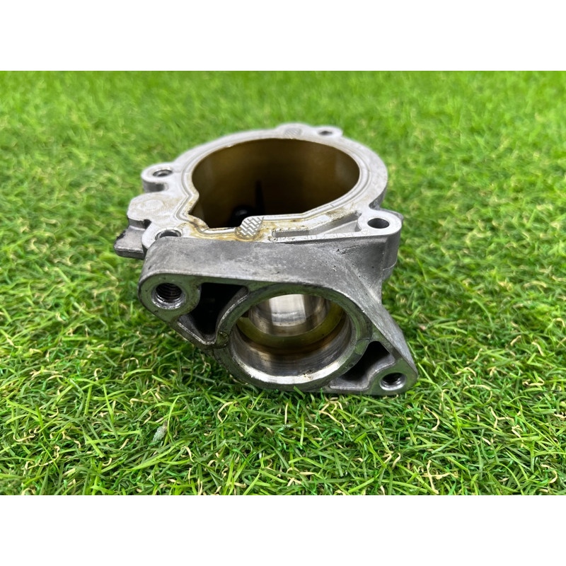 Кронштейн ТНВД (кронштейны двигателя) AUDI Q7 4L 2014 3.0 TFSi CTWB 06E103535A