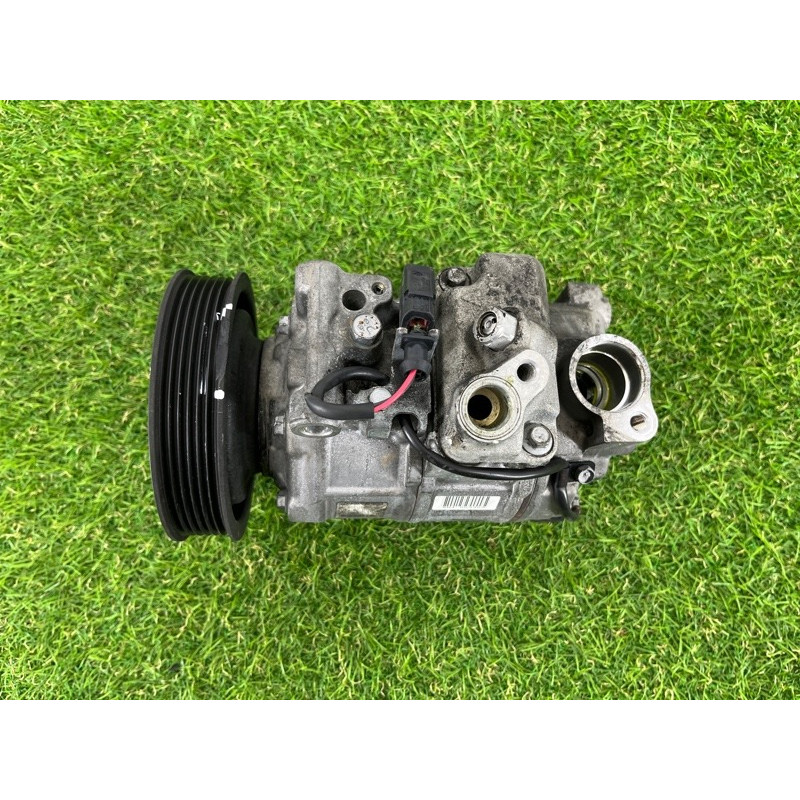 Компрессор кондиционера (отопление и кондиционирование) AUDI A7 4G 2013 3.0 CGXB 4G0260805A