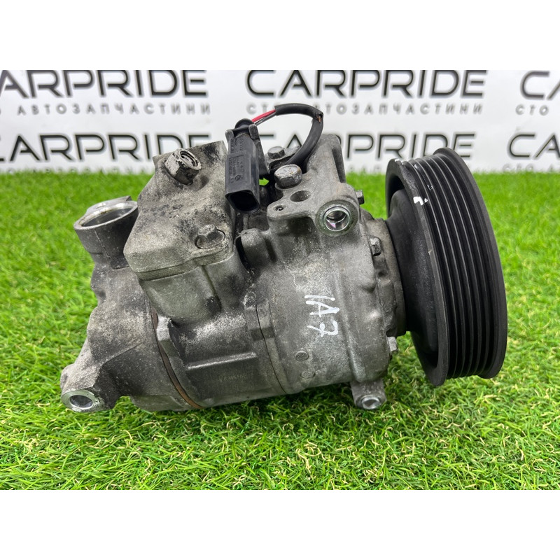Компрессор кондиционера (отопление и кондиционирование) AUDI A7 4G 2013 3.0 CGXB 4G0260805A