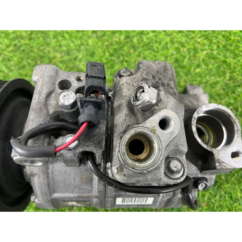 Компрессор кондиционера (отопление и кондиционирование) AUDI A7 4G 2013 3.0 CGXB 4G0260805A