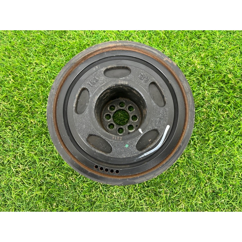 Шкив коленвала (двигатель и элементы) AUDI A7 4G 2013 3.0 CGXB 06E105251F