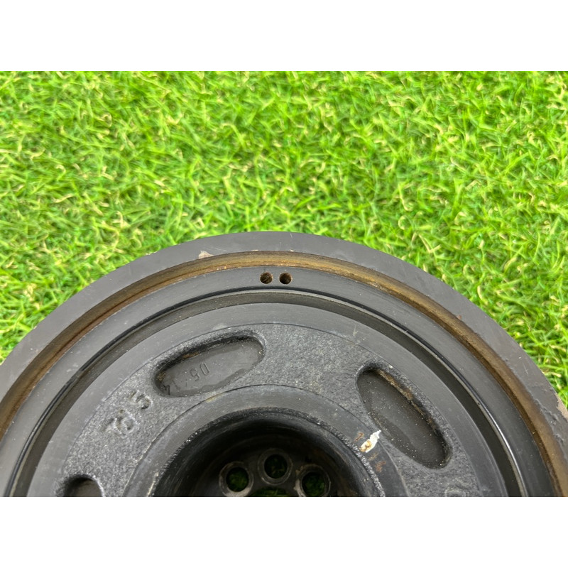 Шків колінвалу (двигун та елементи) AUDI Q7 4L 2014 3.0 TFSi CTWB 06E105251F