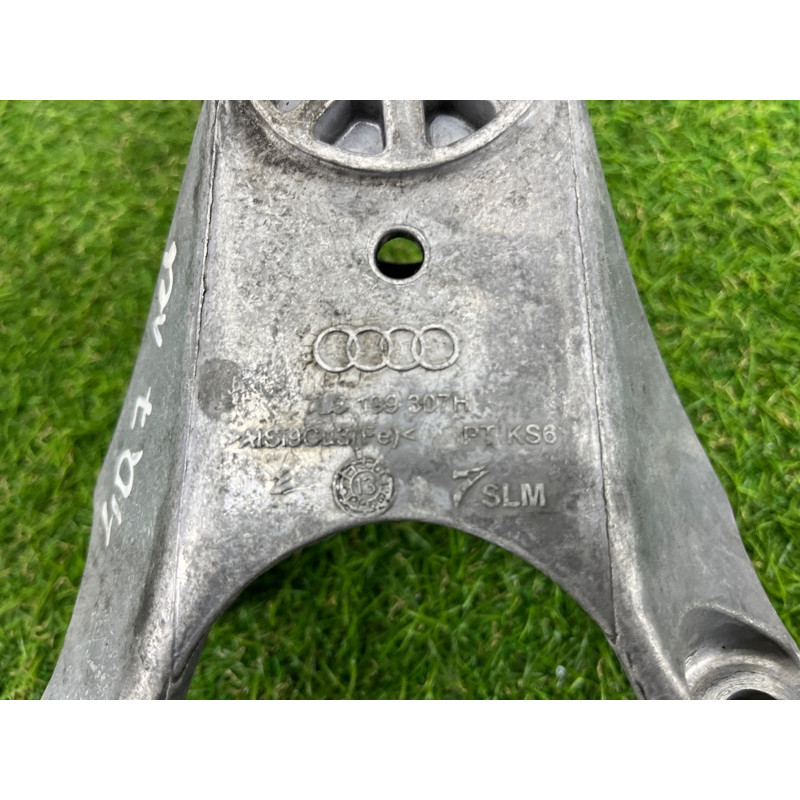 Кронштейн двигателя (кронштейны двигателя) AUDI Q7 4L 2014 3.0 TFSi CTWB 7L8199307H