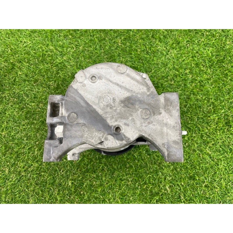 Компрессор кондиционера (отопление и кондиционирование) Jeep Grand Cherokee WK2 2016 3.6 68251534AC