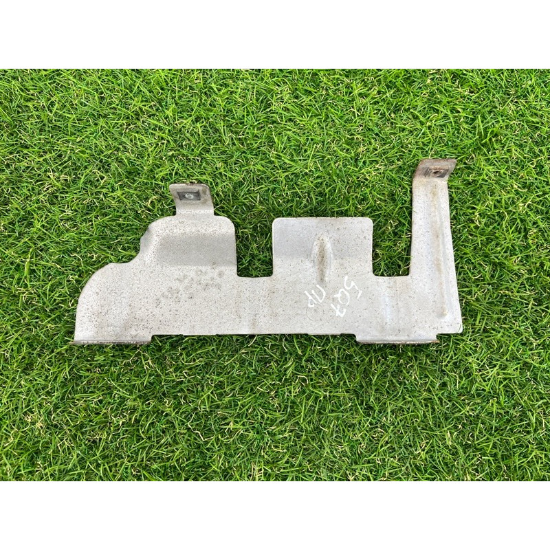 Защита коллектора (выпускная система) AUDI Q7 4M 2017 3.0 TFSi CREC 06E253008K