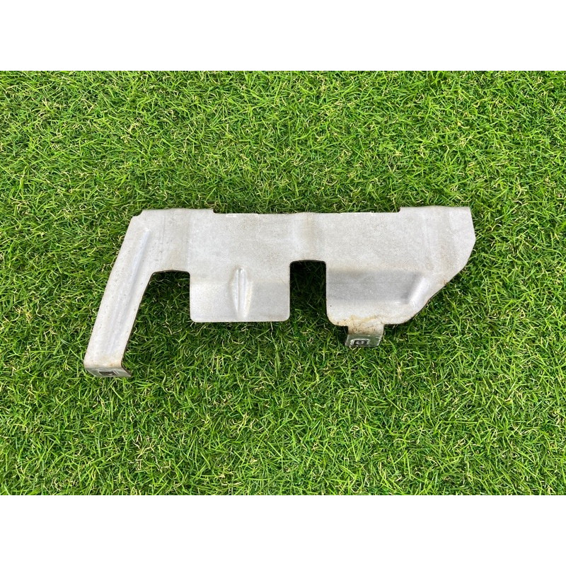 Защита коллектора (выпускная система) AUDI Q7 4M 2017 3.0 TFSi CREC 06E253009K