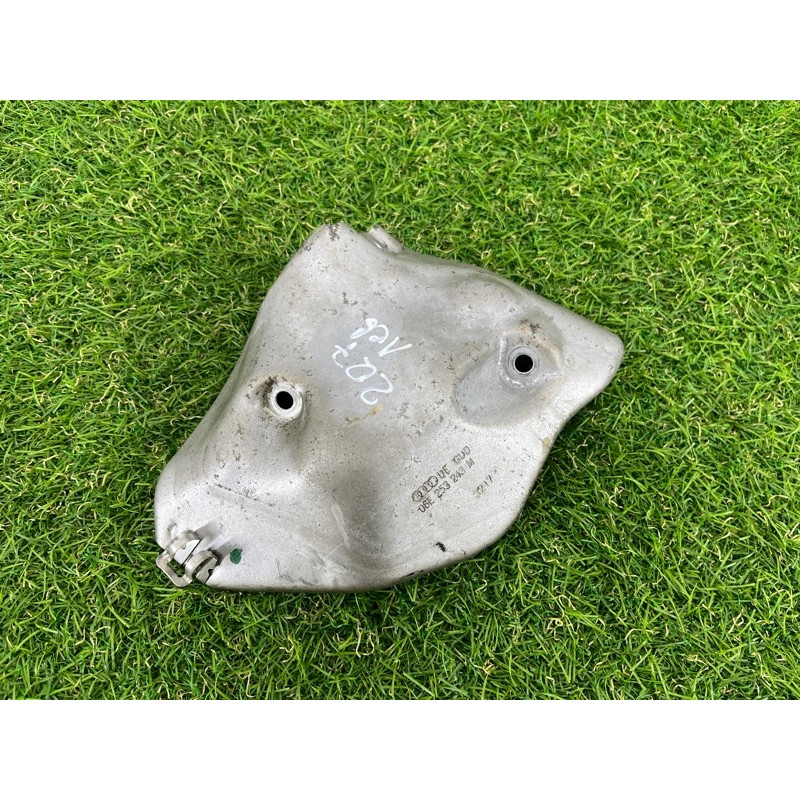 Защита коллектора (выпускная система) AUDI Q7 4M 2018 3.0 TFSi 06E253243M