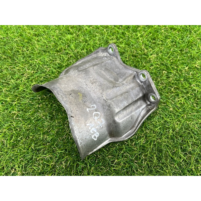 Защита полуоси (трансмиссия) AUDI Q7 4M 2018 3.0 TFSi 4M0407719