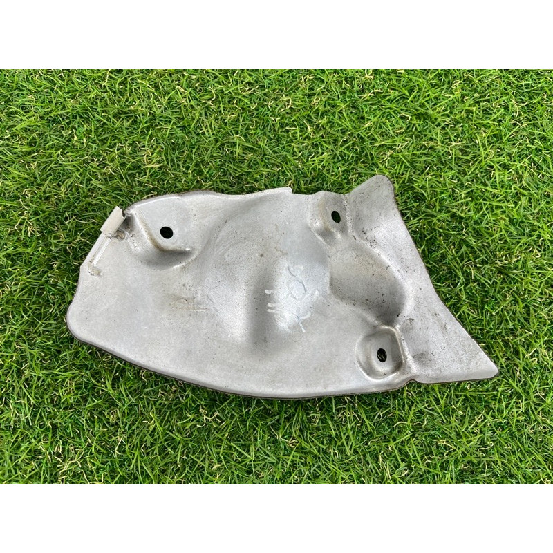 Защита коллектора (выпускная система) AUDI Q7 4M 2017 3.0 TFSi CREC 06E253244S