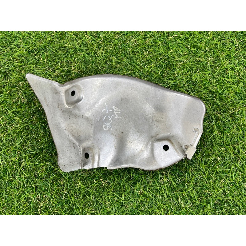 Защита коллектора (выпускная система) AUDI Q7 4M 2017 3.0 TFSi CREC 06E253244S