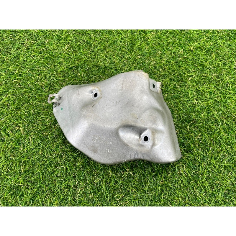 Защита коллектора (выпускная система) AUDI Q7 4M 2017 3.0 TFSi CREC 06E253243M