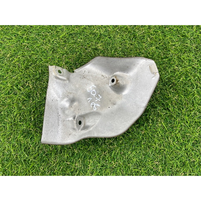 Защита коллектора (выпускная система) AUDI Q7 4M 2017 3.0 TFSi CREC 06E253243M