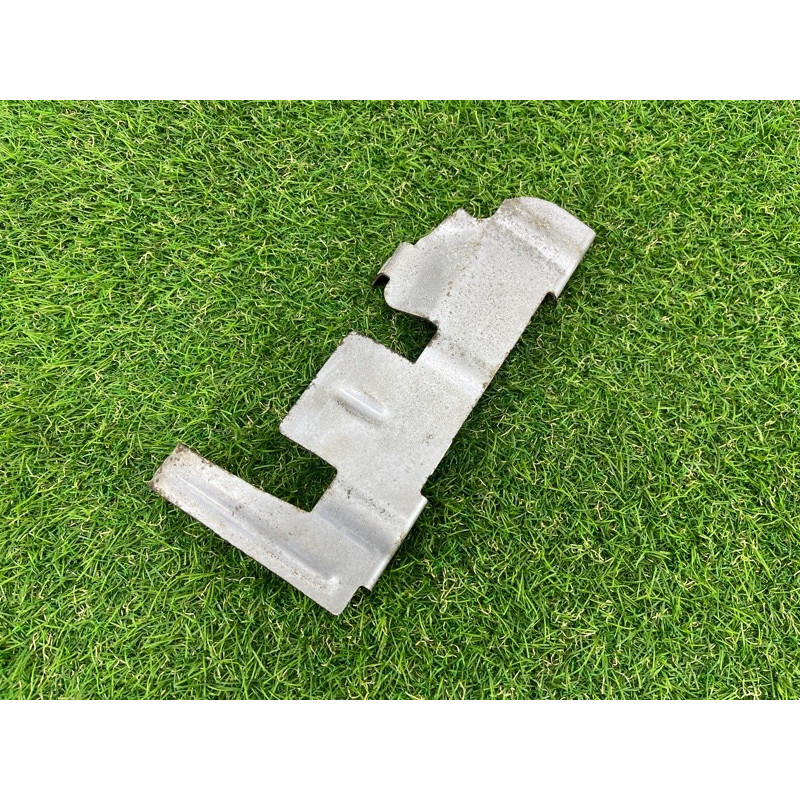 Защита коллектора (выпускная система) AUDI Q7 4M 2018 3.0 TFSi 06E253008K