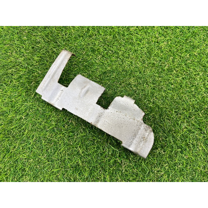 Защита коллектора (выпускная система) AUDI Q7 4M 2018 3.0 TFSi 06E253008K