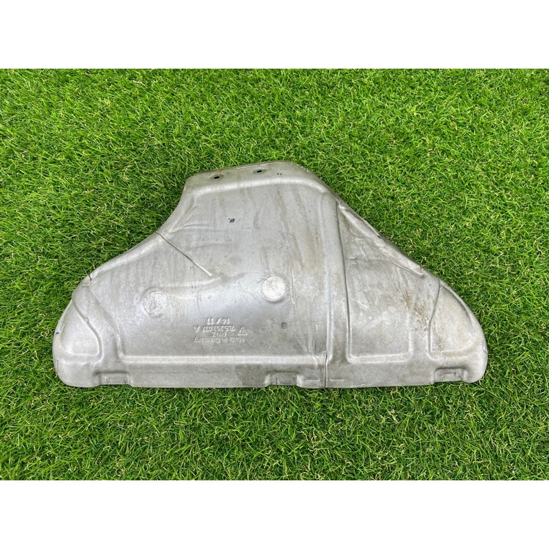 Защита коллектора (выпускная система) PORSCHE CAYENNE 958 2012 4.8 95511121301