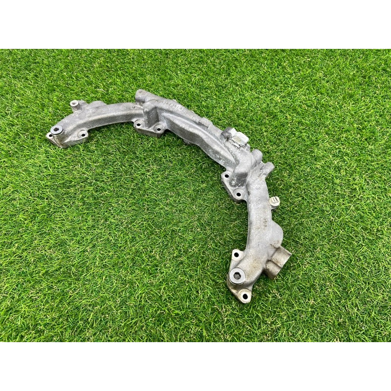 Кронштейн двигателя (кронштейны двигателя) PORSCHE CAYENNE 958 2012 4.8 94810606104