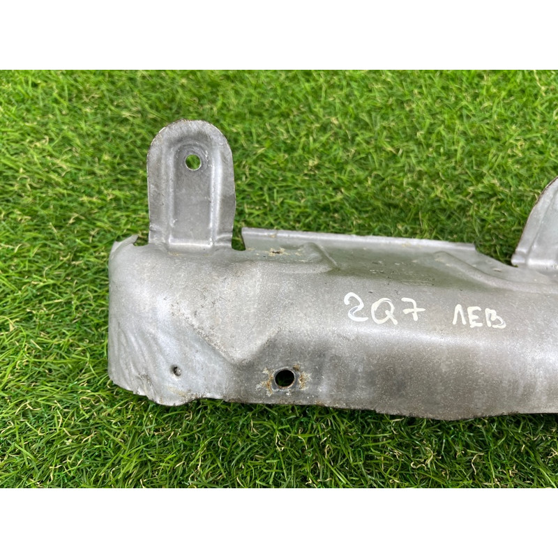 Защита коллектора (выпускная система) AUDI Q7 4M 2018 3.0 TFSi 06E253037AD