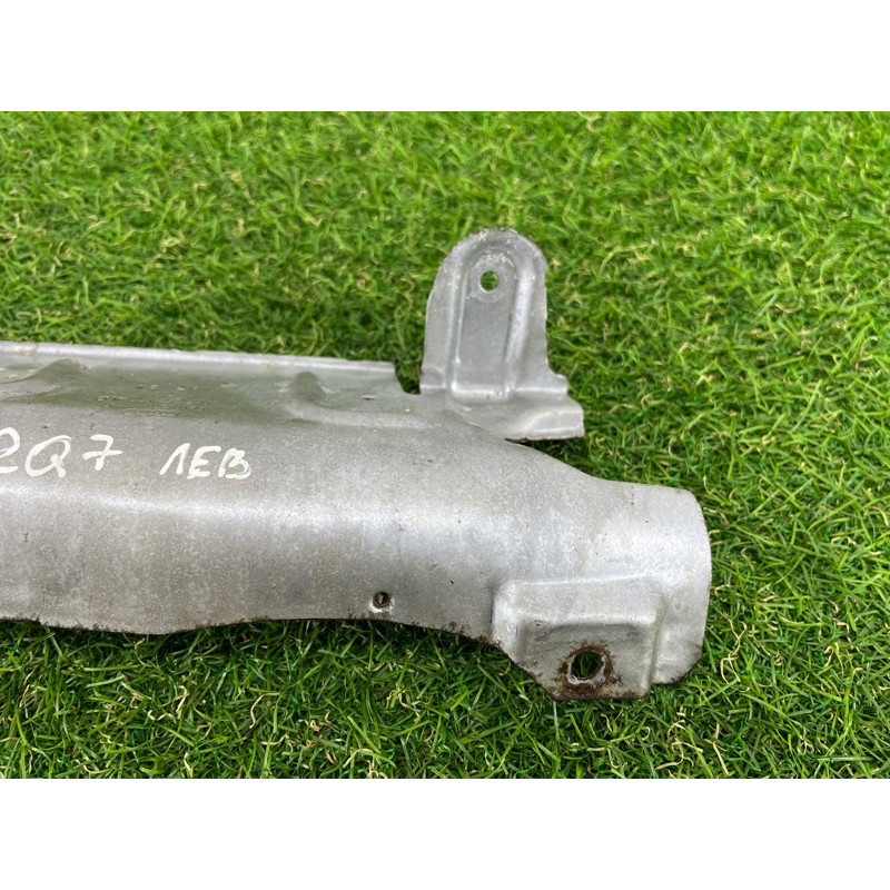 Защита коллектора (выпускная система) AUDI Q7 4M 2018 3.0 TFSi 06E253037AD