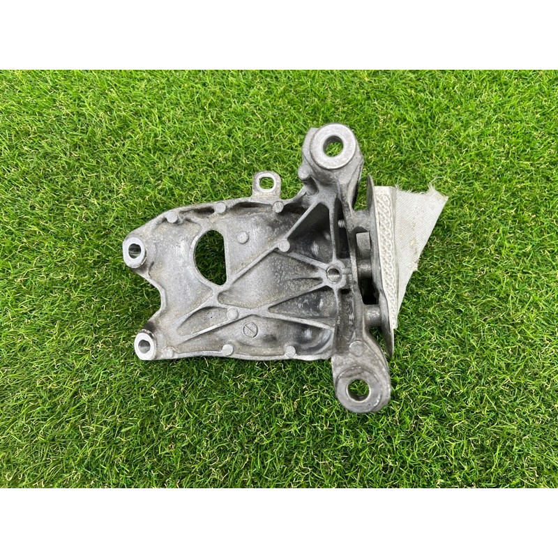 Кронштейн подушки двигателя (кронштейны двигателя) AUDI Q7 4M 2018 3.0 TFSi 4M0199308AS