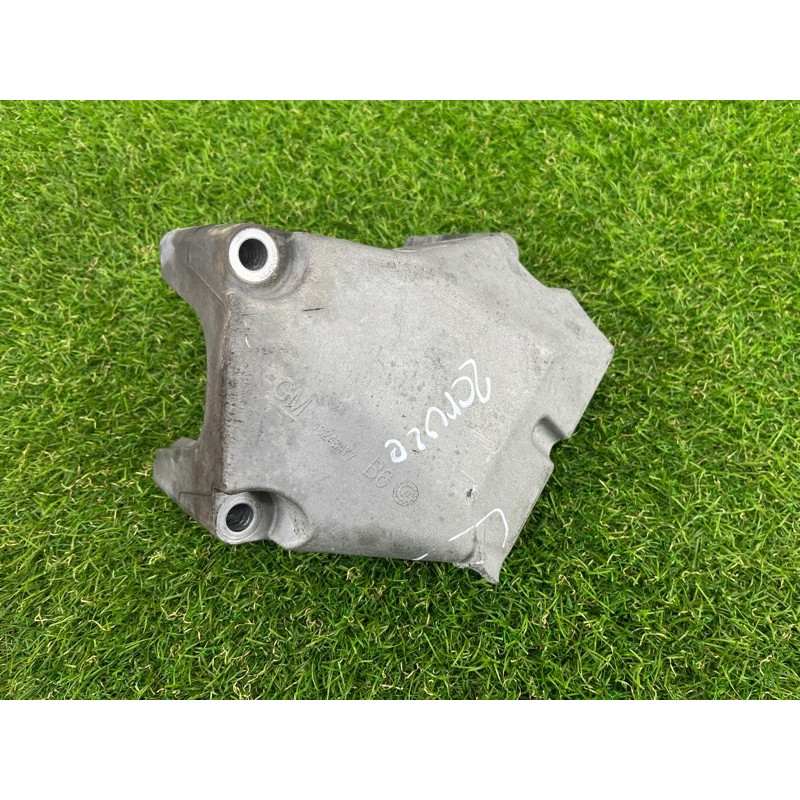 Кронштейн двигателя (кронштейны двигателя) CHEVROLET Cruze J300 2011 1.4 13248477