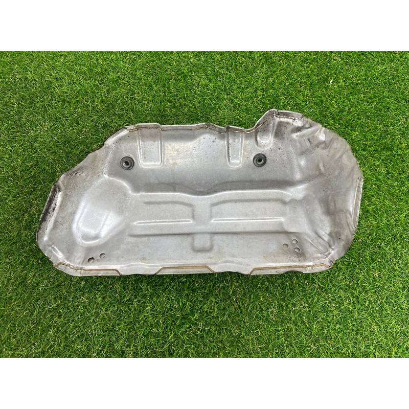 Защита коллектора (выпускная система) Volkswagen Touareg NF 2012 3.6 03H253035AD