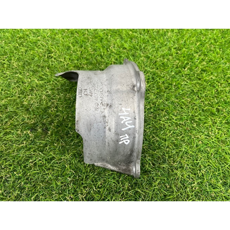 Защита полуоси (трансмиссия) AUDI A4 B8 2012 2.0 TFSI 8K0407720