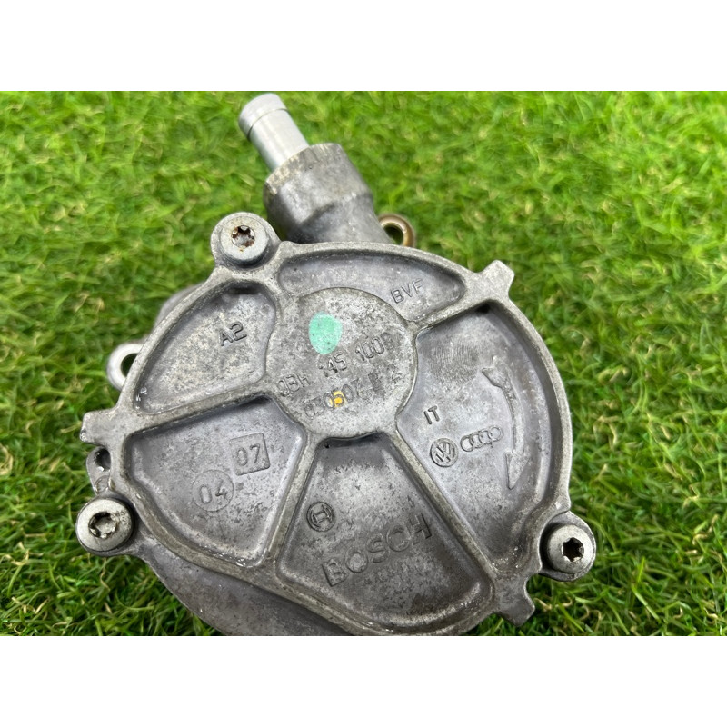 Вакуумный насос (тормозная система) AUDI Q7 4L 2007 3.6 03H145100B