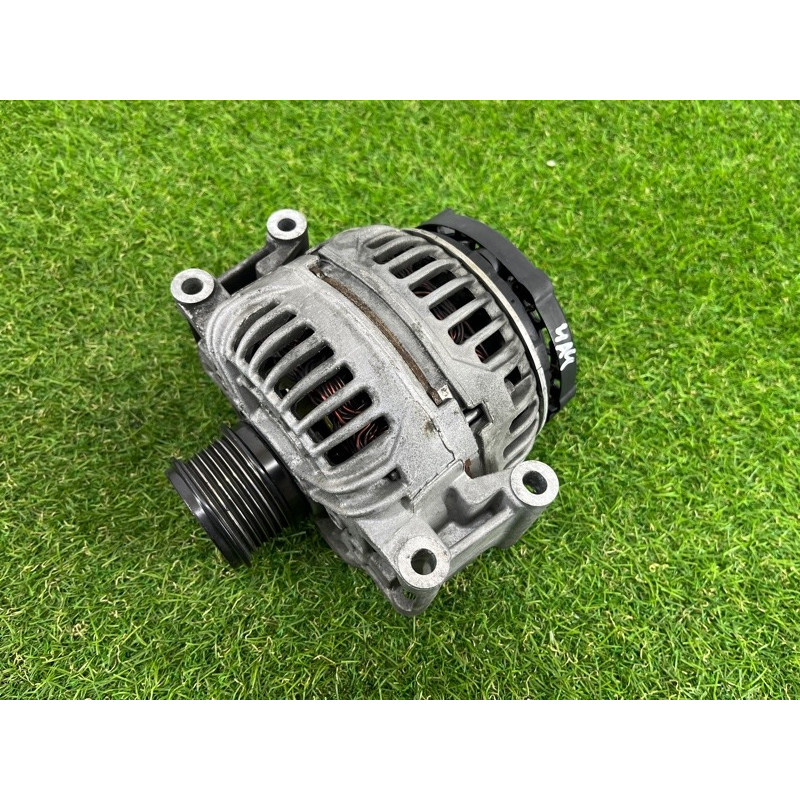 Генератор (электрика) AUDI A4 B8 2012 2.0 TFSI 06H903016L