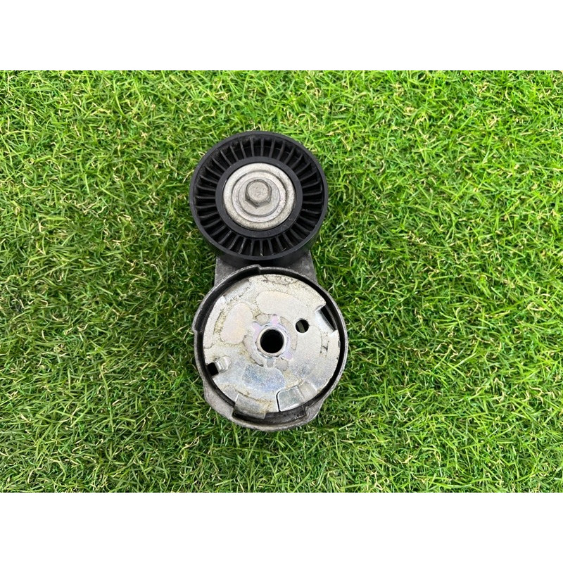 Ролик натяжной (двигатель и элементы) Jeep Grand Cherokee WK2 2016 3.6 5281266AA