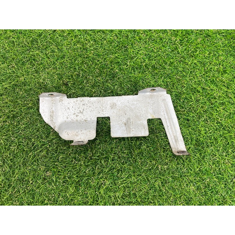 Защита коллектора (выпускная система) AUDI Q7 4M 2018 3.0 TFSi 06E253009K