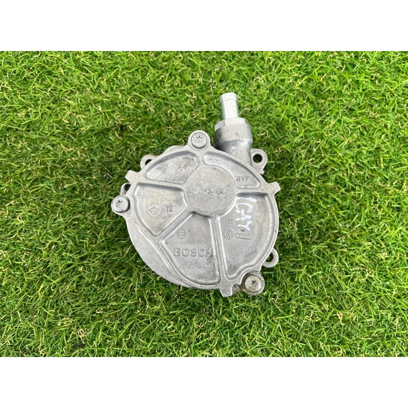 Вакуумный насос (тормозная система) PORSCHE CAYENNE 958 2013 3.6 95511005003