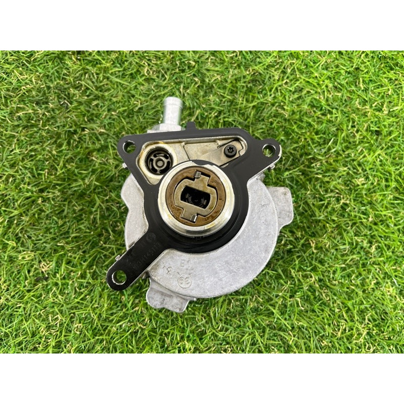 Вакуумный насос (тормозная система) PORSCHE CAYENNE 958 2013 3.6 95511005003