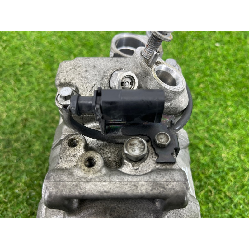 Компрессор кондиционера (отопление и кондиционирование) PORSCHE CAYENNE 958 2013 3.6 95812601201