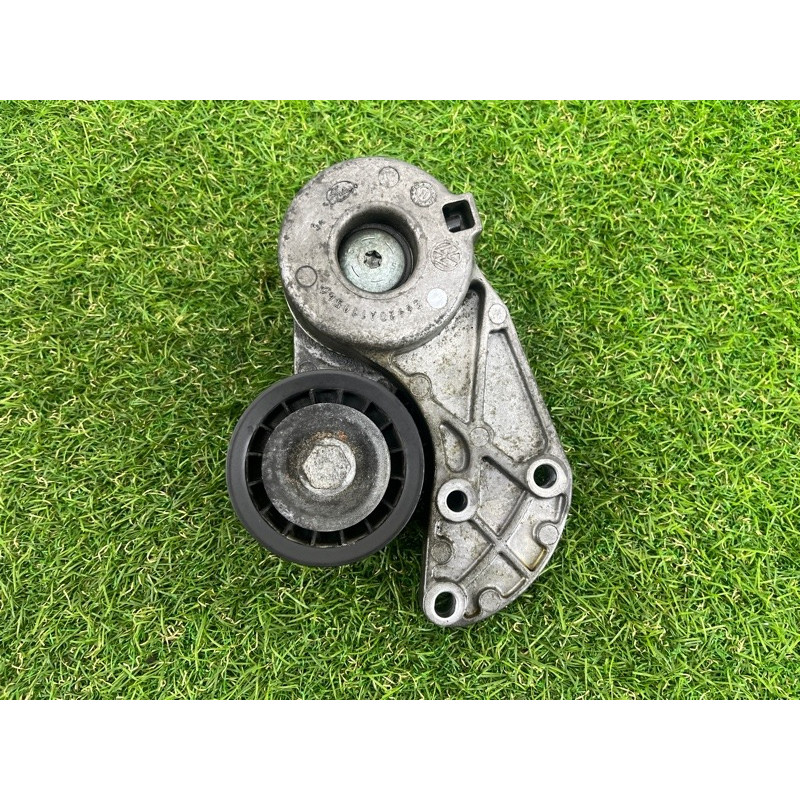 Ролик натяжной (двигатель и элементы) Volkswagen Touareg NF 2012 3.6 022145299E