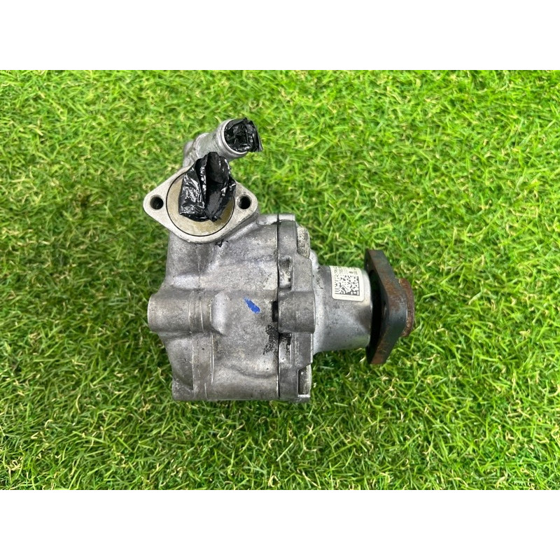 Насос гидроусилителя руля (рулевое управление) Volkswagen Touareg NF 2012 3.6 7P6422154B