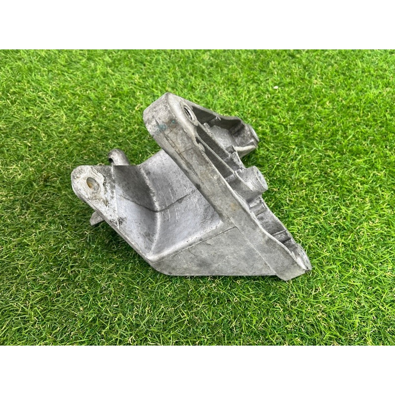 Кронштейн подушки двигателя (кронштейны двигателя) CHEVROLET Cruze J300 2011 1.4 13248664