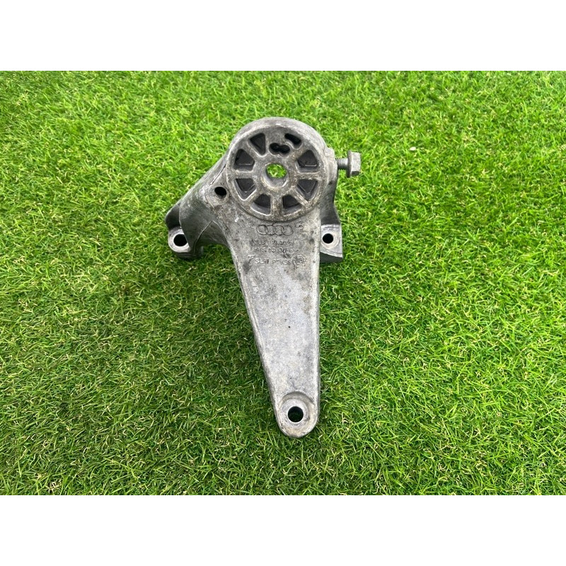 Кронштейн подушки двигателя (кронштейны двигателя) AUDI Q7 4L 2014 3.0 TFSi CTWB 7L8199308F