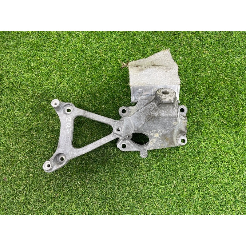 Кронштейн подушки двигателя (кронштейны двигателя) AUDI Q7 4M 2018 3.0 TFSi 4M0199307AE