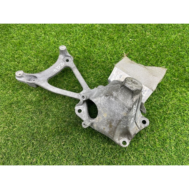 Кронштейн подушки двигателя (кронштейны двигателя) AUDI Q7 4M 2018 3.0 TFSi 4M0199307AE